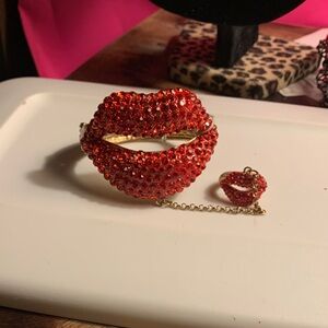 Red Crystal Lip Bracelet and Stretch Ring Set that’s connected